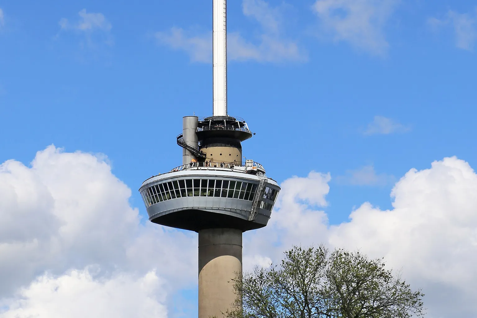 Entradas para el Euromast: tipos de pase y cuál te conviene