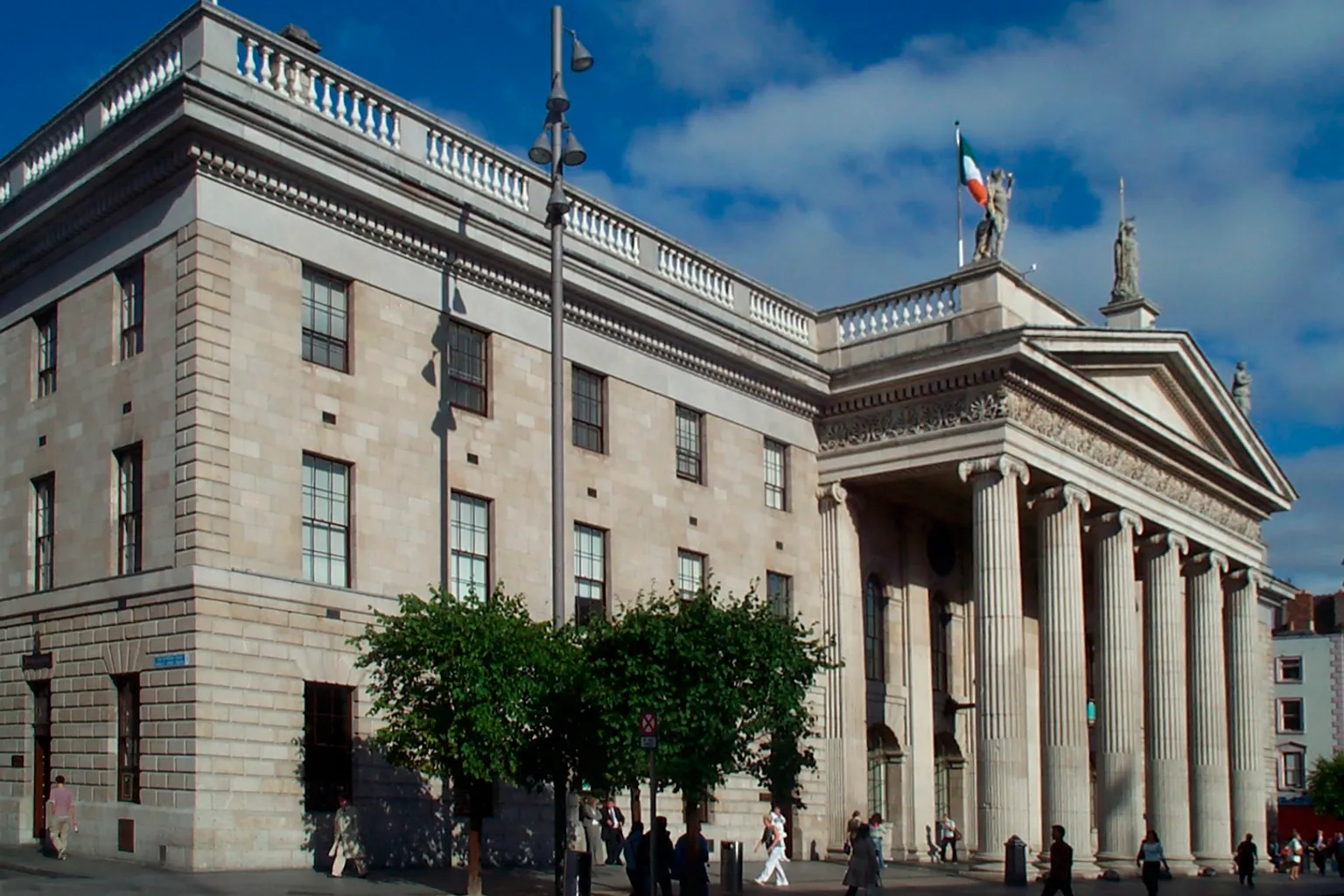 Oficina General de Correos de Dublín: dos formas de visitarla