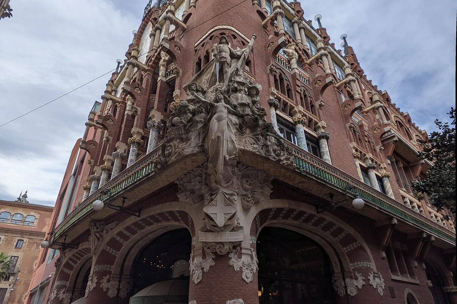 Palacio de la Música Catalana: ¿visita guiada o por libre?
