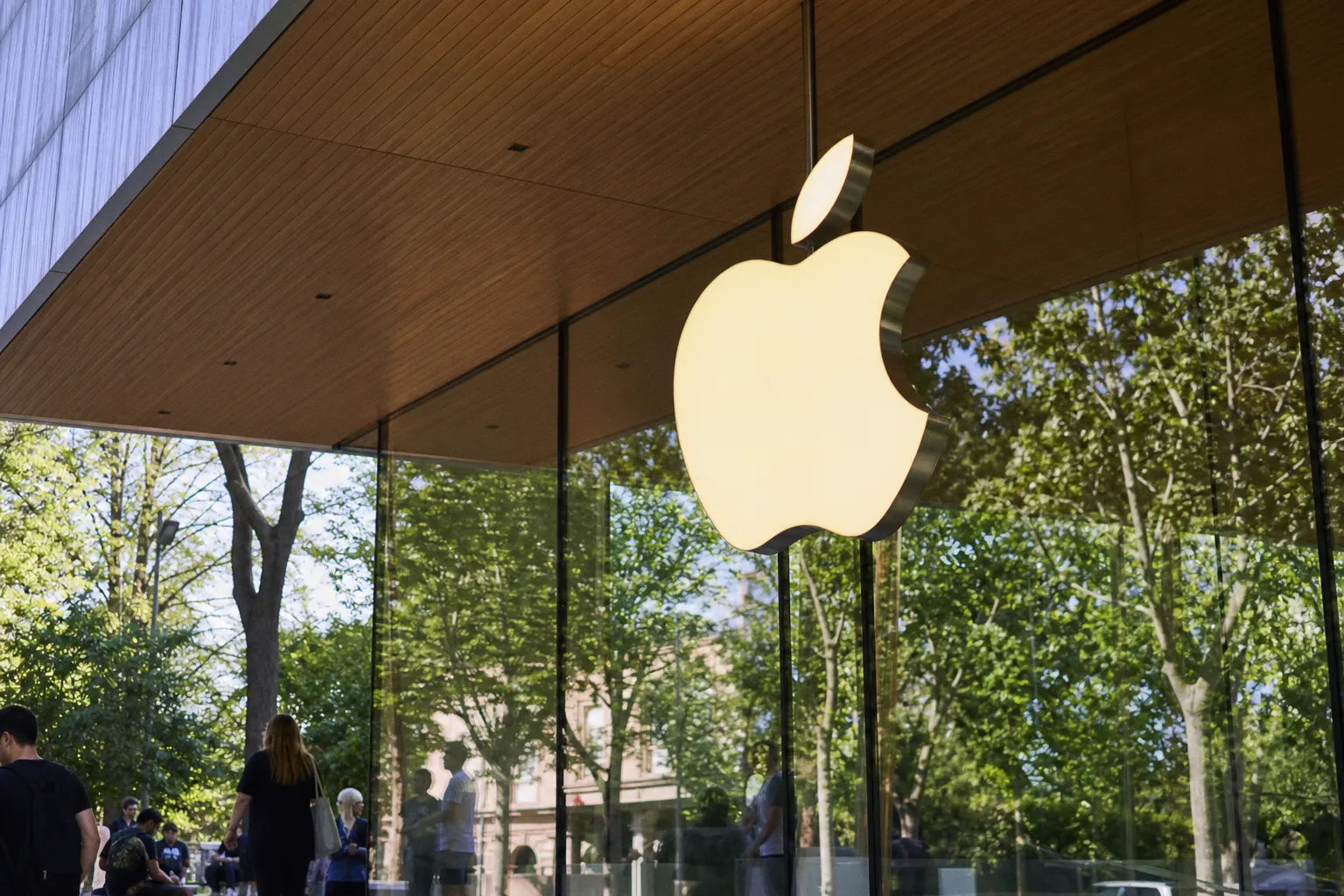 Todo lo que se conoce sobre el futuro iPhone plegable de Apple
