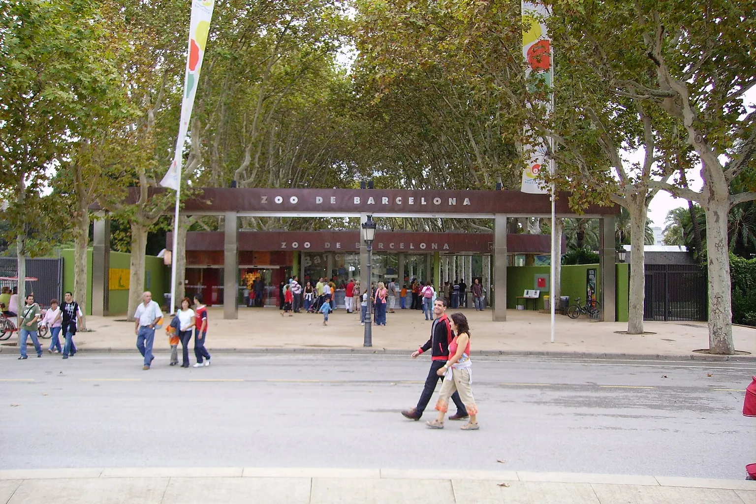 Zoo de Barcelona entradas: compra online frente a taquilla física